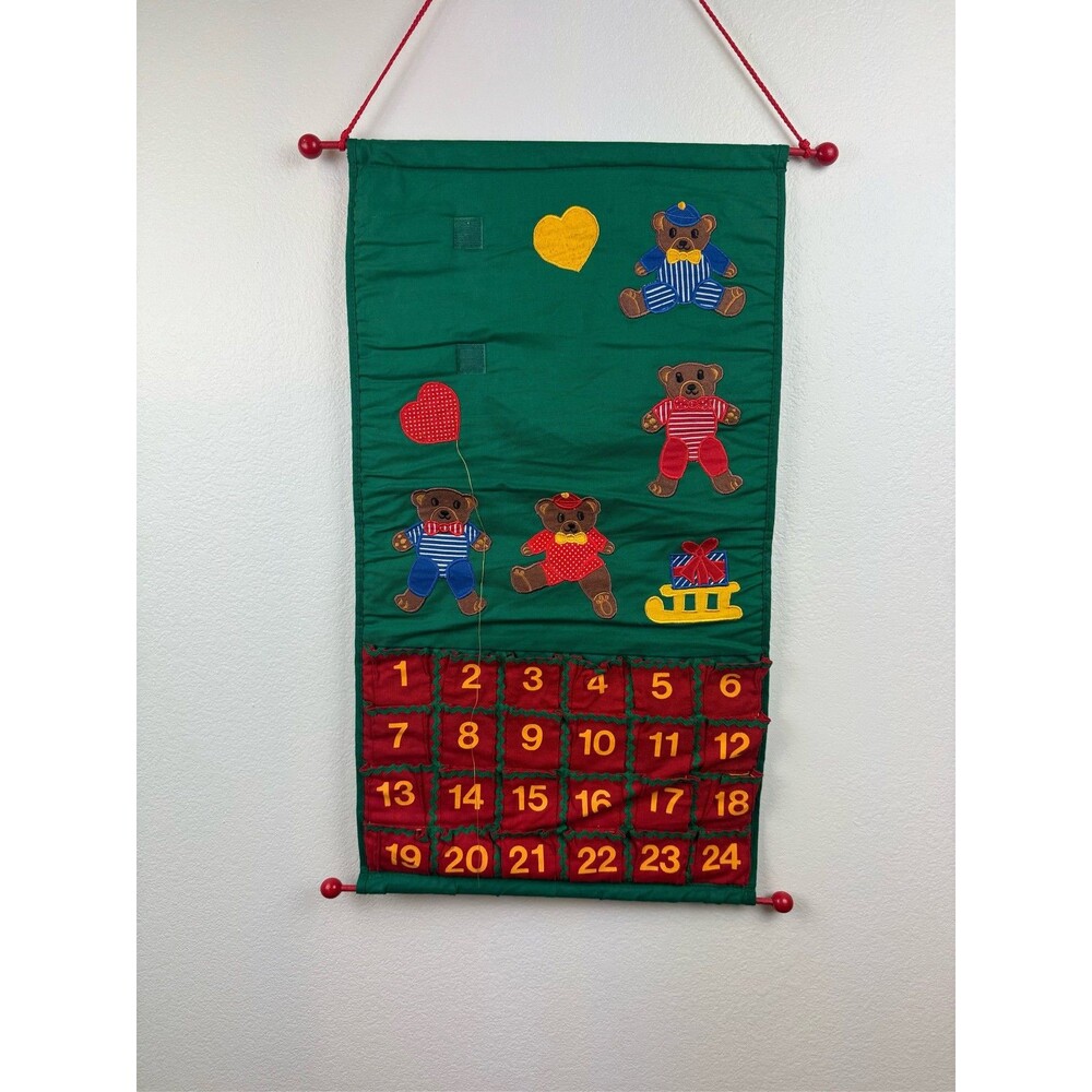 Hand Made Beary Merry Christmas Advent Calendar Wall Hanging Fabric Pockets